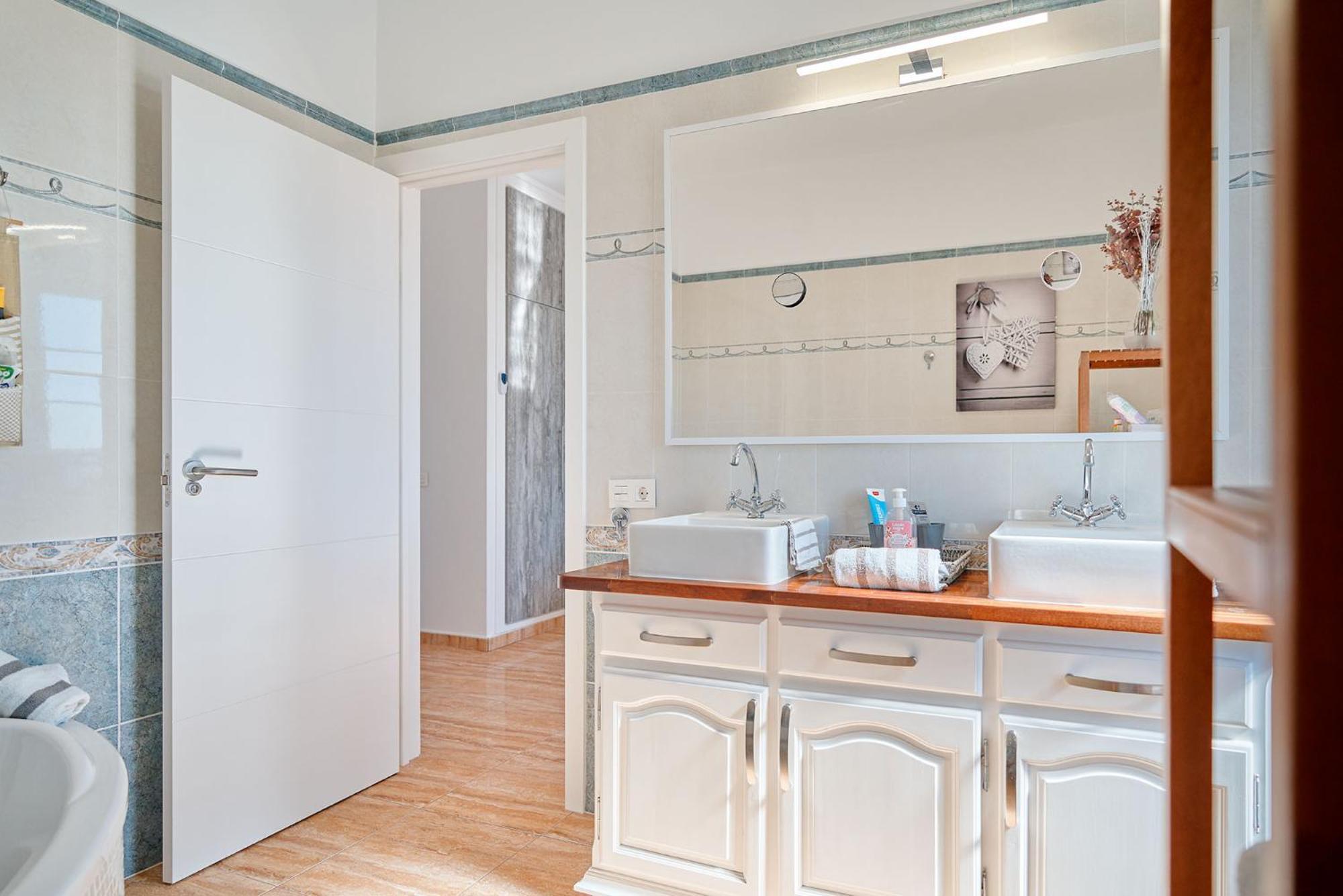 Casa Maria Apartment กรานาดิลญา เด อาโบนา ภายนอก รูปภาพ
